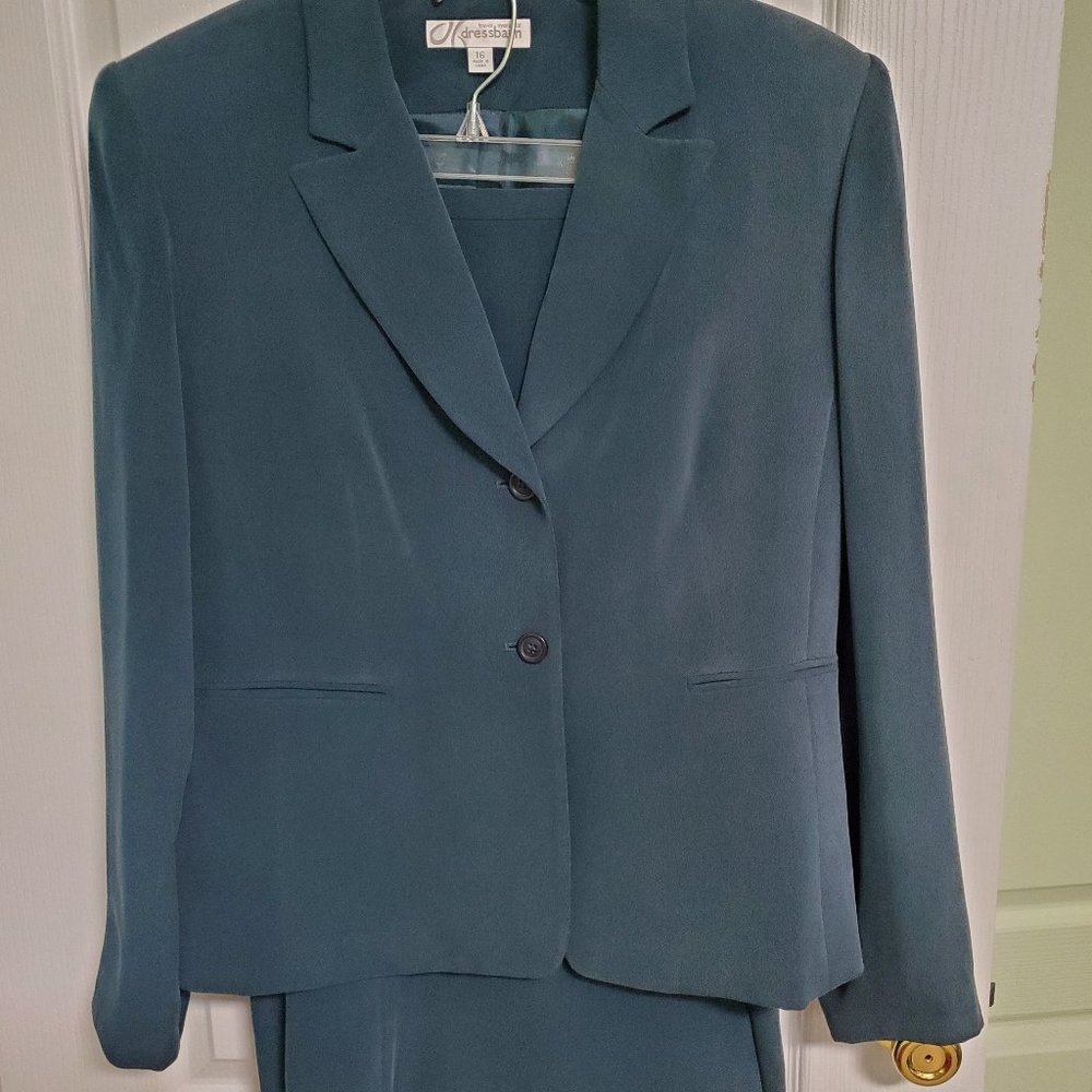 Dressbarn: blueish-green skirt suit size 16